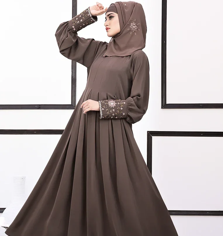 Mehr-NazLuxuryMaxiStyleAbaya16_1