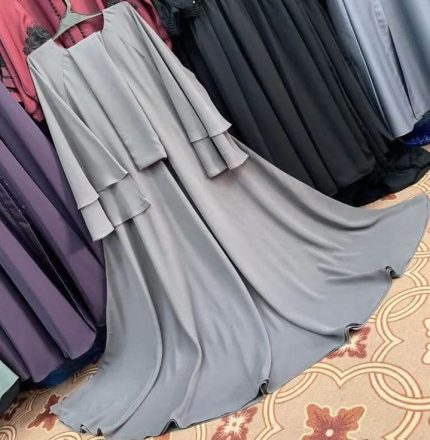 Plain abaya with umbrella sleeves