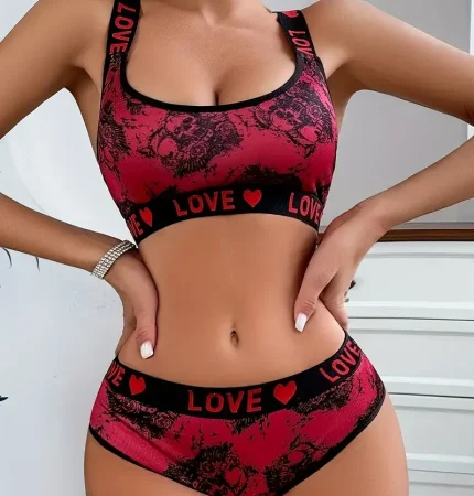 Stylish Casual Color Block Racing Gothic Print Hollow Sports Bra Set
