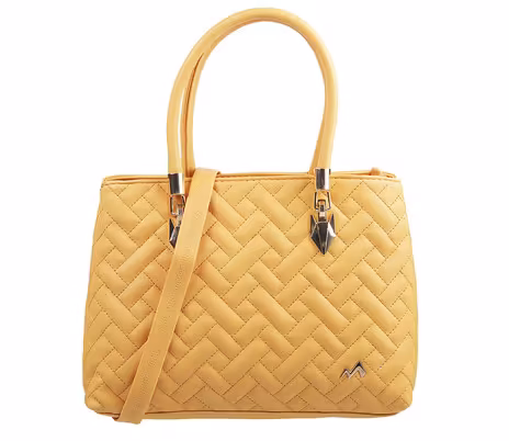 -473Wx593H-464739356-yellow-MODEL