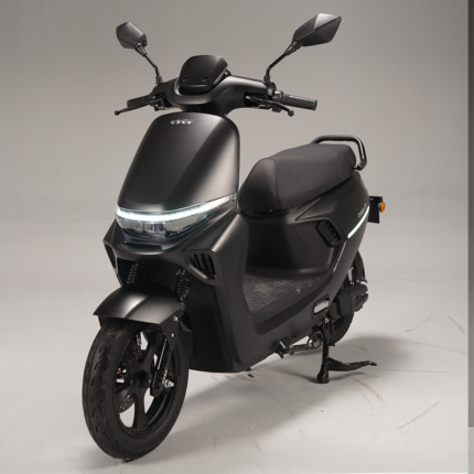 THE EVEE S1 — 60 km/h of sophistication & 90 km of possibility – Buy yours, NOW @M3 Electronica.
